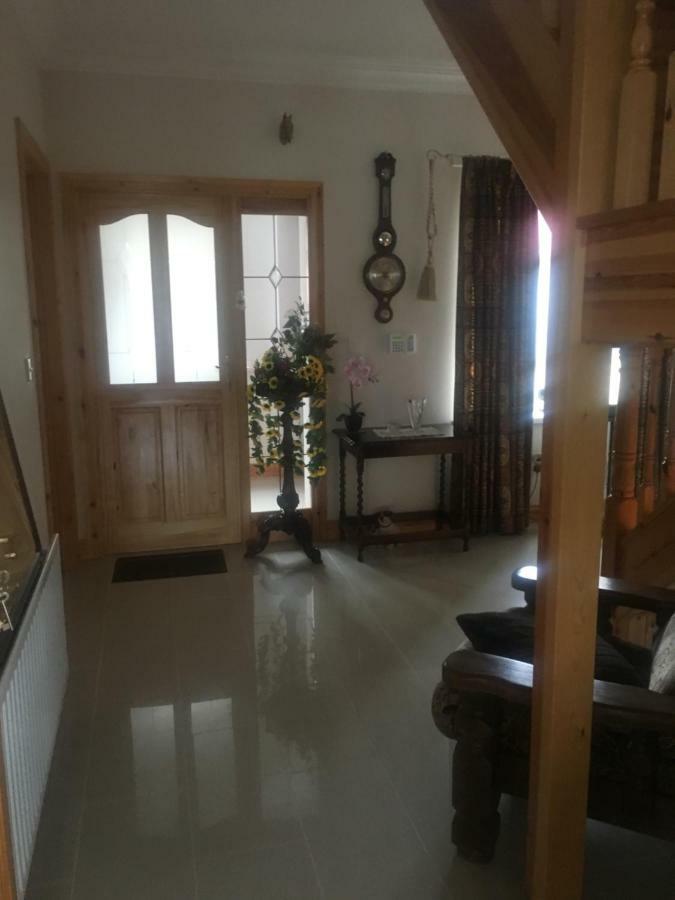 Bed and Breakfast Glendale House Монахан Экстерьер фото
